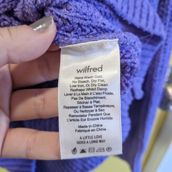 Aritzia Wilfred Essential Chenille Sweater Relaxed Fit Crewneck Purple Small - Picture 7 of 8